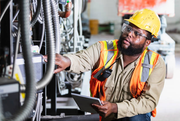 Best Electrical Outlet Repair  in Covington, LA